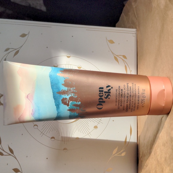 B&BW Open Sky Body Cream - Picture 1 of 2